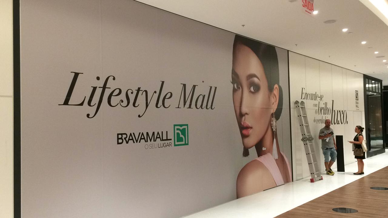 Tapume Institucional Construtora